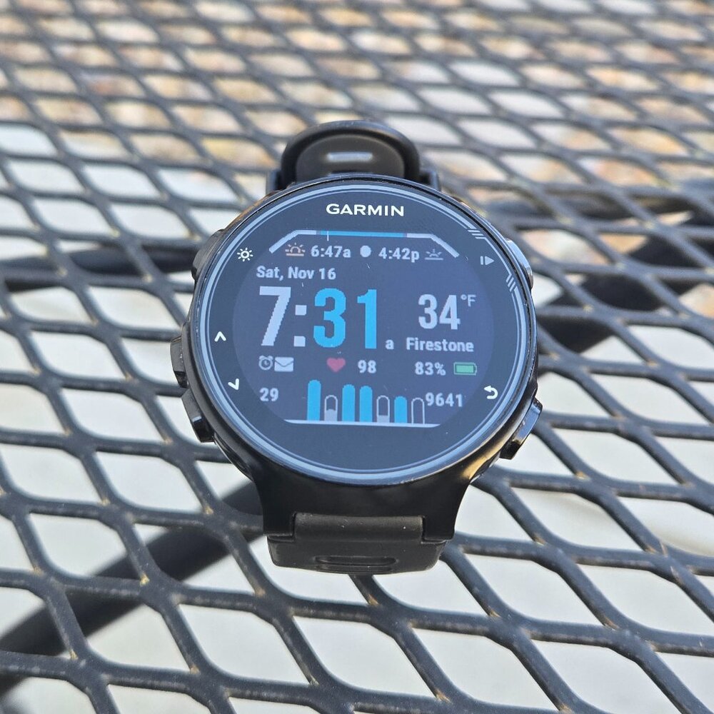 Garmin Forerunner 735XT